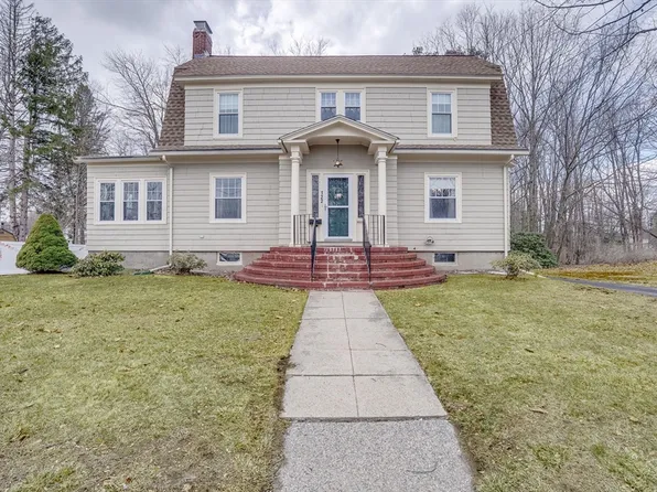 122 School St, Winchendon, MA 01475