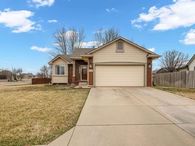1101 N Raintree Dr, Derby, KS, 67037