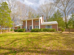 1500 Gilliam Dr, Farmville, VA 23901