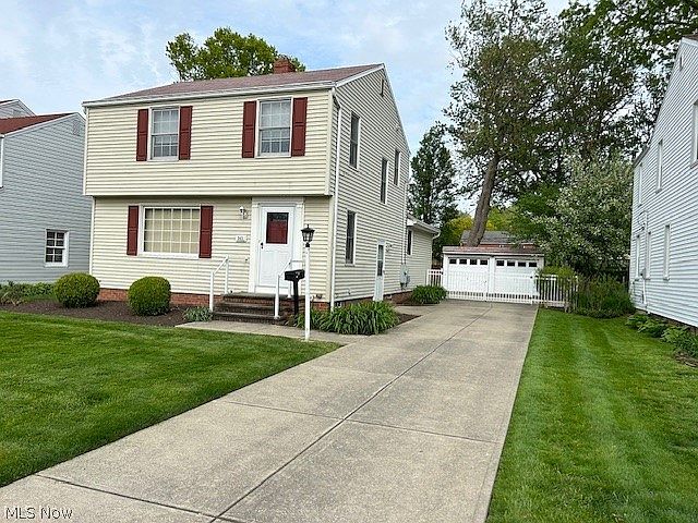 1st image of 345 E 218th St