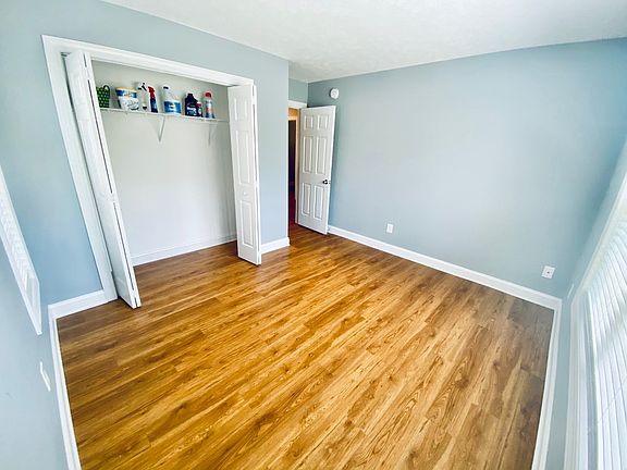 Right bedroom 2_05082021