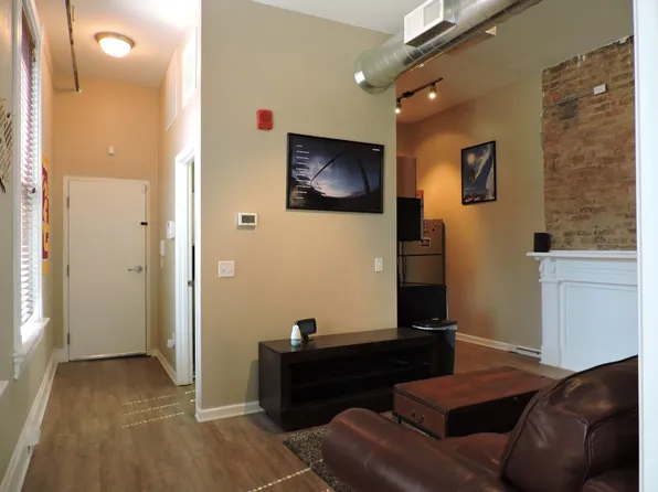 Walnut St. Apartments