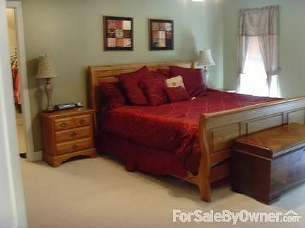 4th image of 105 Westwind Dr NE