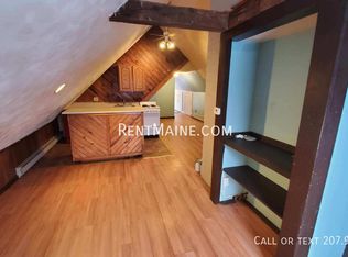 90 Clinton Ave APT 3, Waterville, ME 04901
