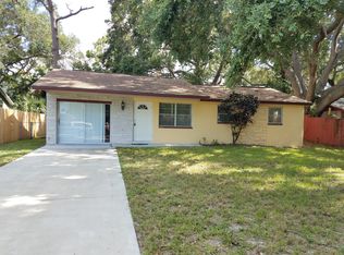 8335 91st Ter, Seminole, FL 33777
