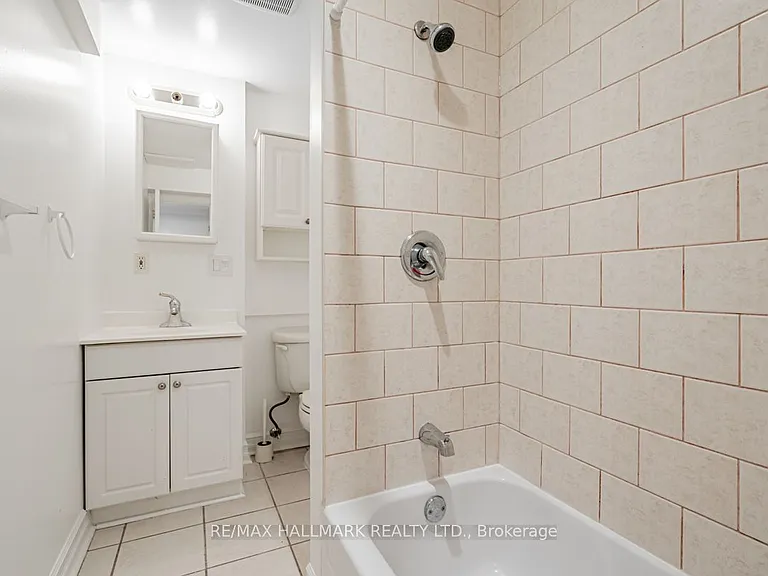 47 Manchester Ave #2 — Photo 22