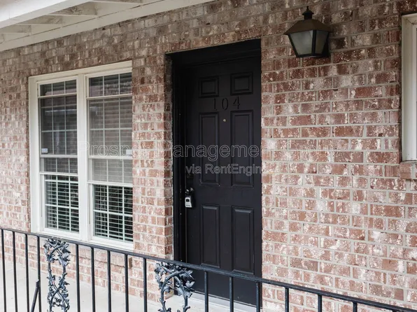 867 Colony Dr, Charleston, SC