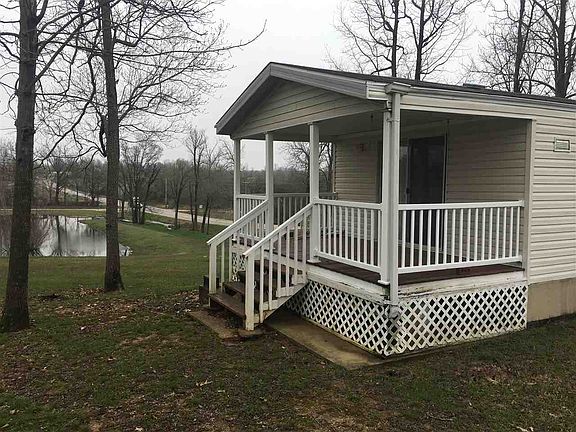 3rd image of 54 Pebble Creek Dr