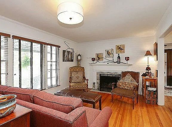 4th image of this home