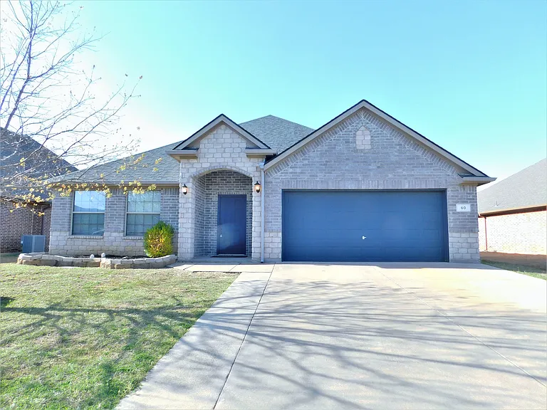 60 Kramer Ln — Photo 3