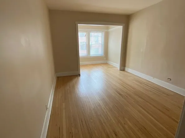 548 Elmwood Ave #2, Evanston, IL 60202