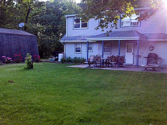 3rd image of 112 C St