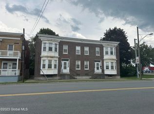 102-104 3rd Ave, Watervliet, NY 12189