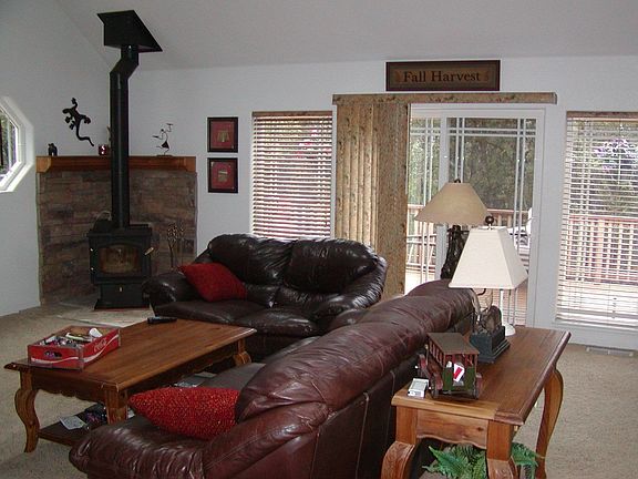 3rd image of 22414 Madrone Dr