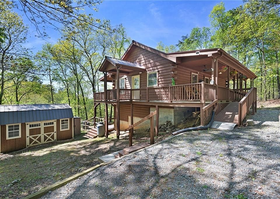 1st image of 414 Marque Ln NE