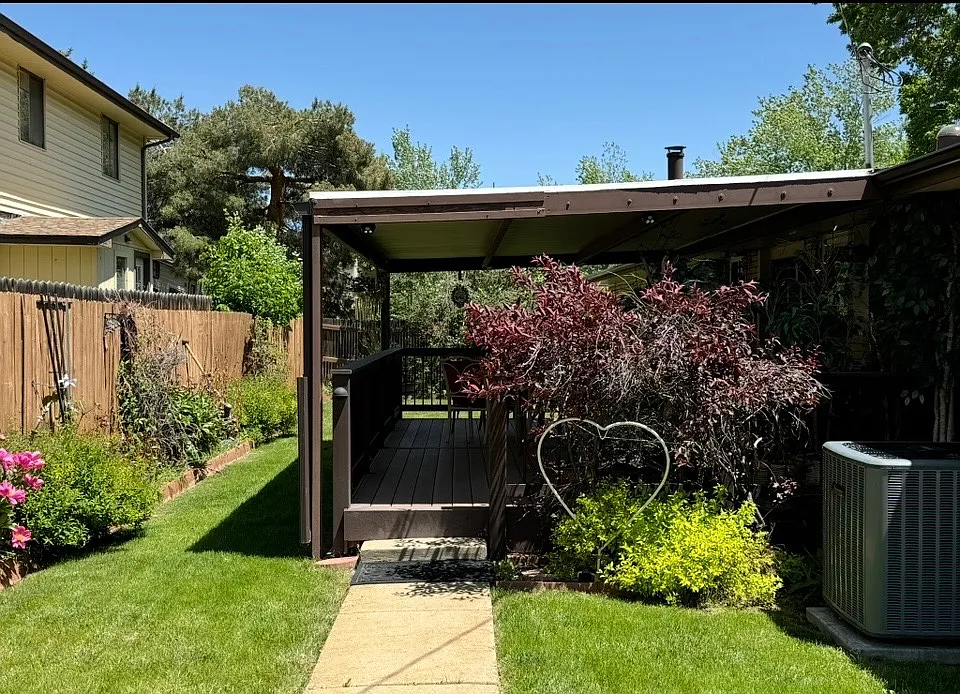 3 bed, 2000 sqft, $1,950 — Photo 3