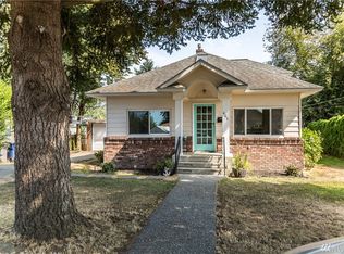 402 N Wall St, Mount Vernon, WA 98273