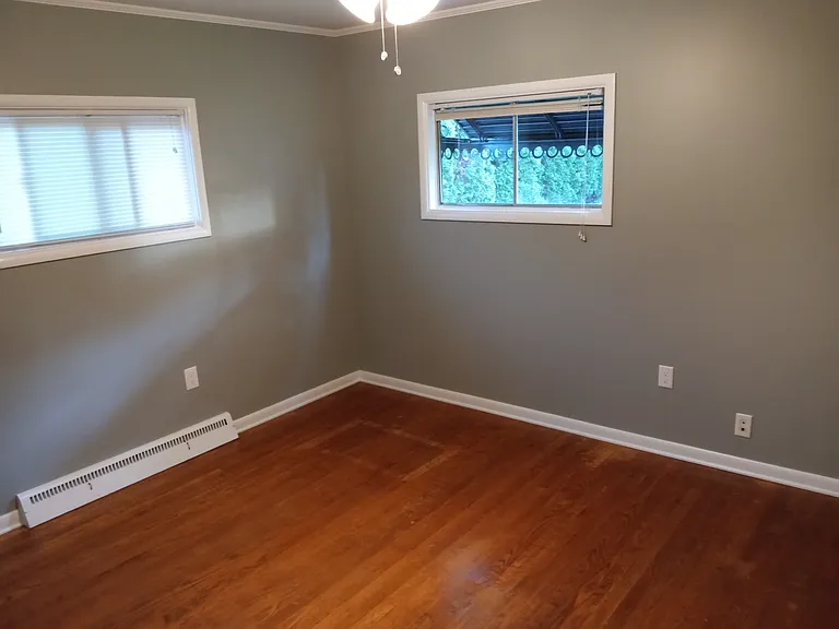 2080 N Susquehanna Trl — Photo 9