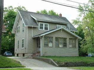 1121 S Jackson St, Jackson, MI 49203