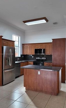 5th image of 3265 SW 153rd Pl