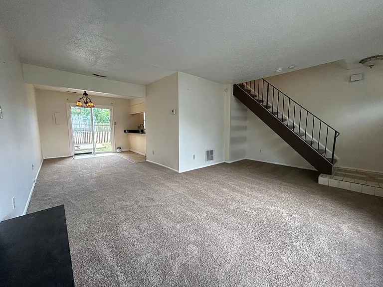 3632 Windmill Dr — Photo 10