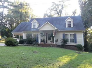 610 Kay Pl SE, Concord, NC 28025