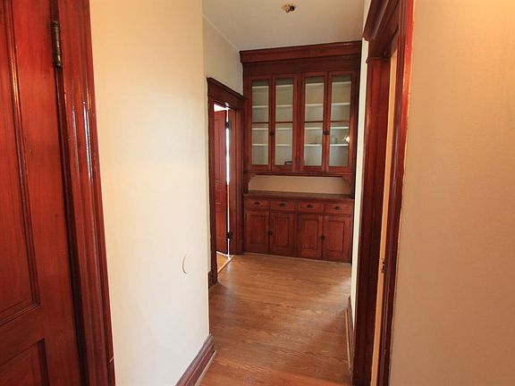 5th image of 3614 Humphrey St Floor 2