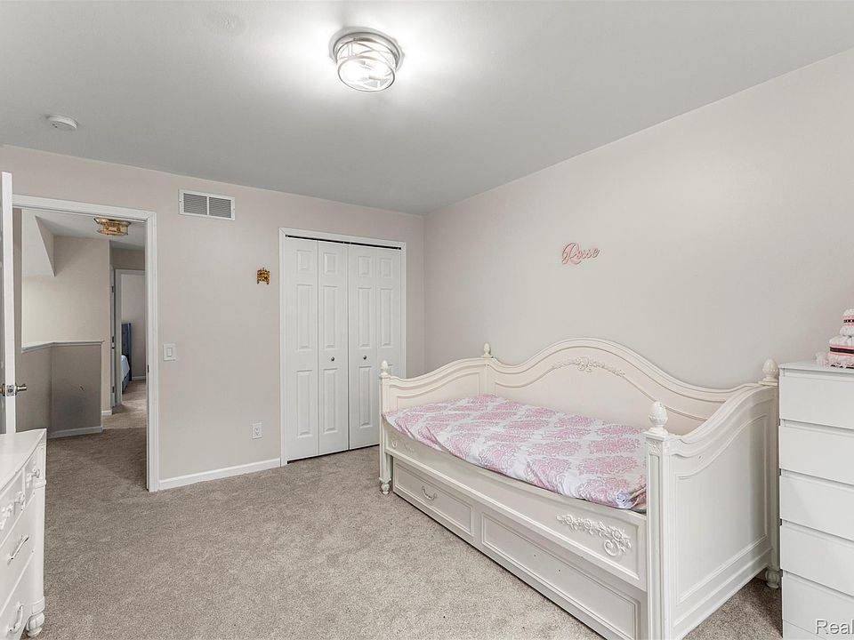 7978 Hoffman Dr, photo 26