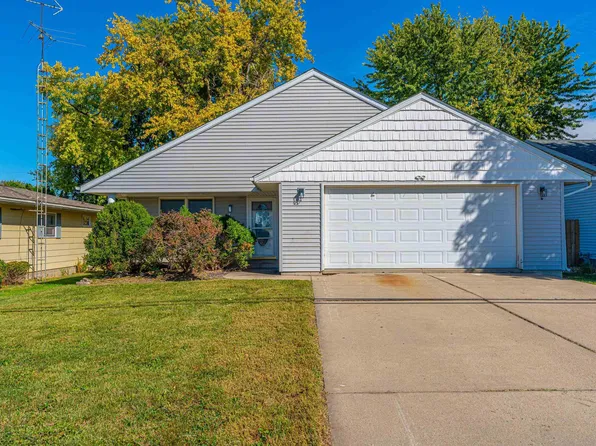 1020 N Jefferson St, Lincoln, IL 62656