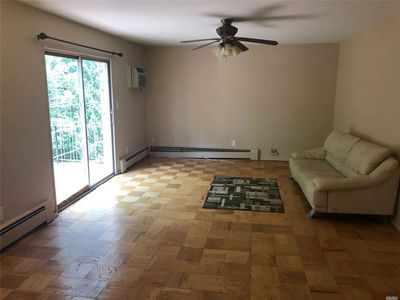 813 Towne House Vlg, Hauppauge, NY, 11749