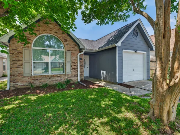 3022 Yorktown Cir, Fort Walton Beach, FL 32547