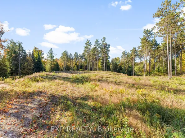 413 Swamp Rd, Admaston/bromley, ON K7V 3Z9