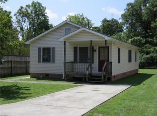 3112 Triangle Lake Rd, High Point, NC 27260