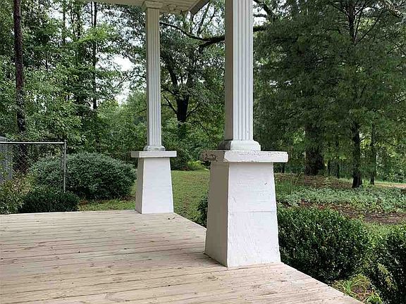 2nd image of 3200 Tower Rd