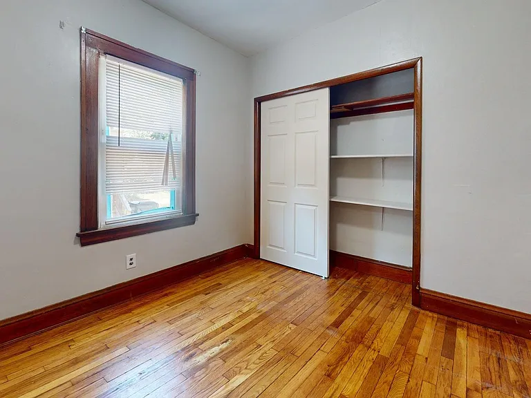 9715 Plymouth Ave — Photo 25