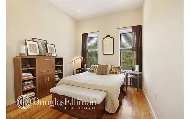 Rented by Douglas Elliman | media 24