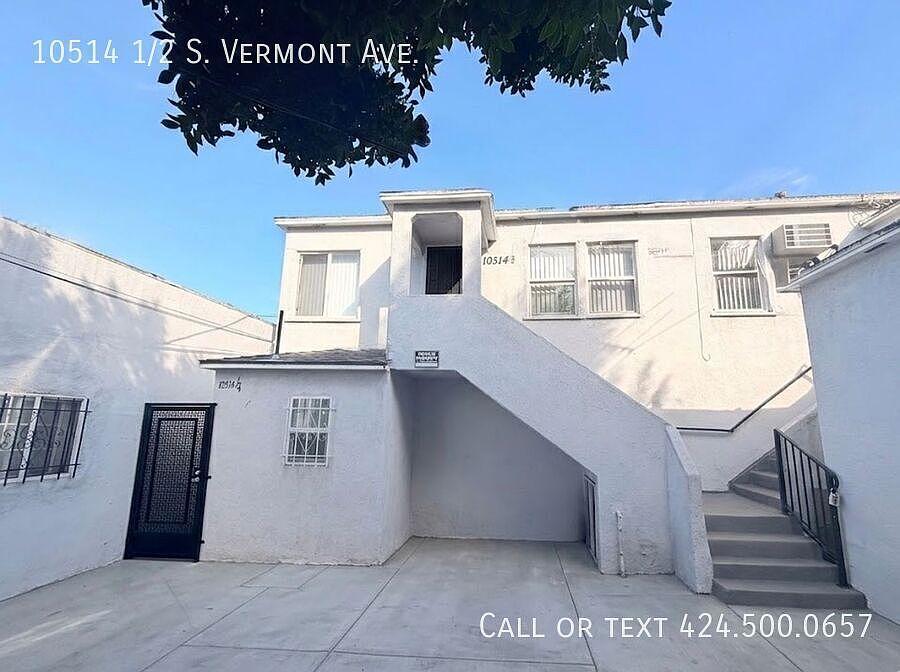 1st image of 10514 1/2 S Vermont Ave