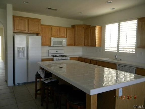 4th image of 28288 Little Lake Ct