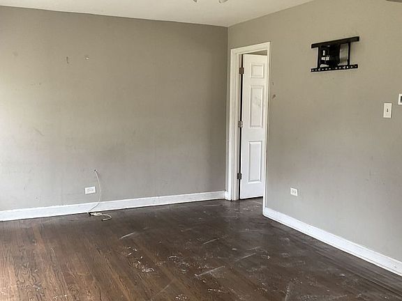 2nd image of 16750 Orchard Ridge Ave