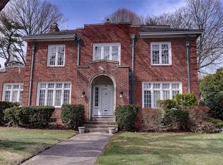 92 Laurel Ave, Providence, RI 02906