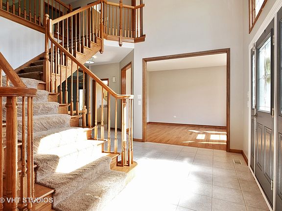 5th image of 15547 Lakeside Dr