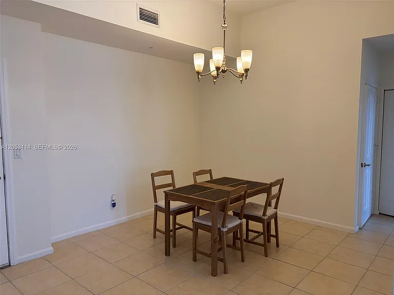 511 SE 5th Ave #1913 — Photo 9