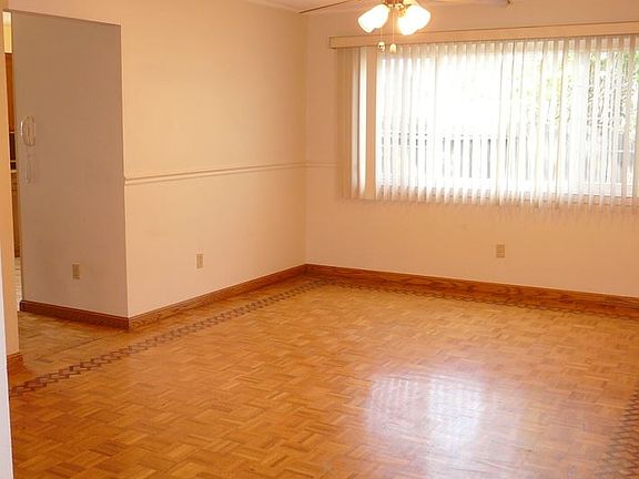 3rd image of 1337 Linden St