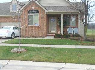 22541 Cass River Dr, Macomb, MI 48042