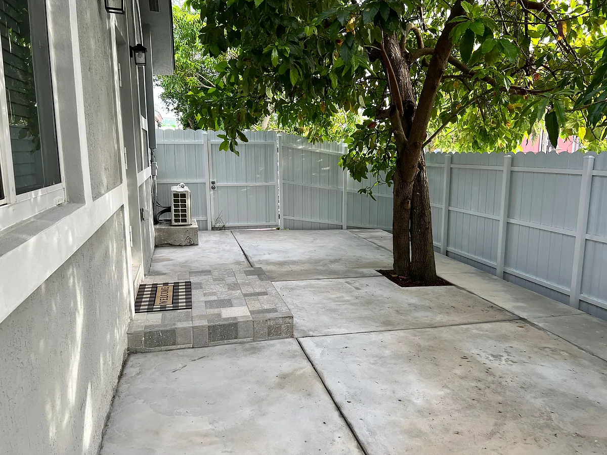 Building Photo - 14232 SW 168th St