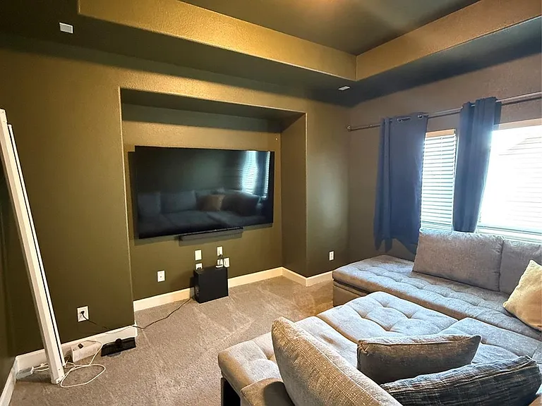 563 Santa Rosa Hills Dr — Photo 37
