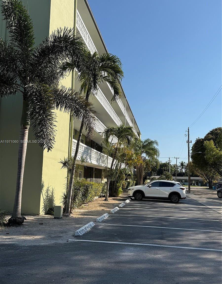 1425 Arthur St APT 315B