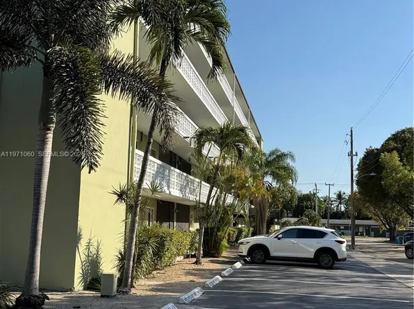 1425 Arthur St APT 315B, Hollywood, FL 33020