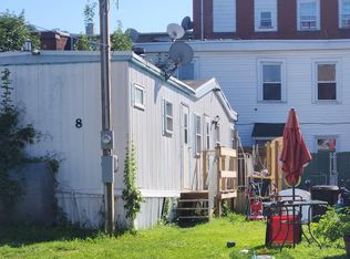 8 S Front St, Saint Clair, PA 17970
