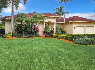 16541 SW 84th Ct, Palmetto Bay, FL 33157